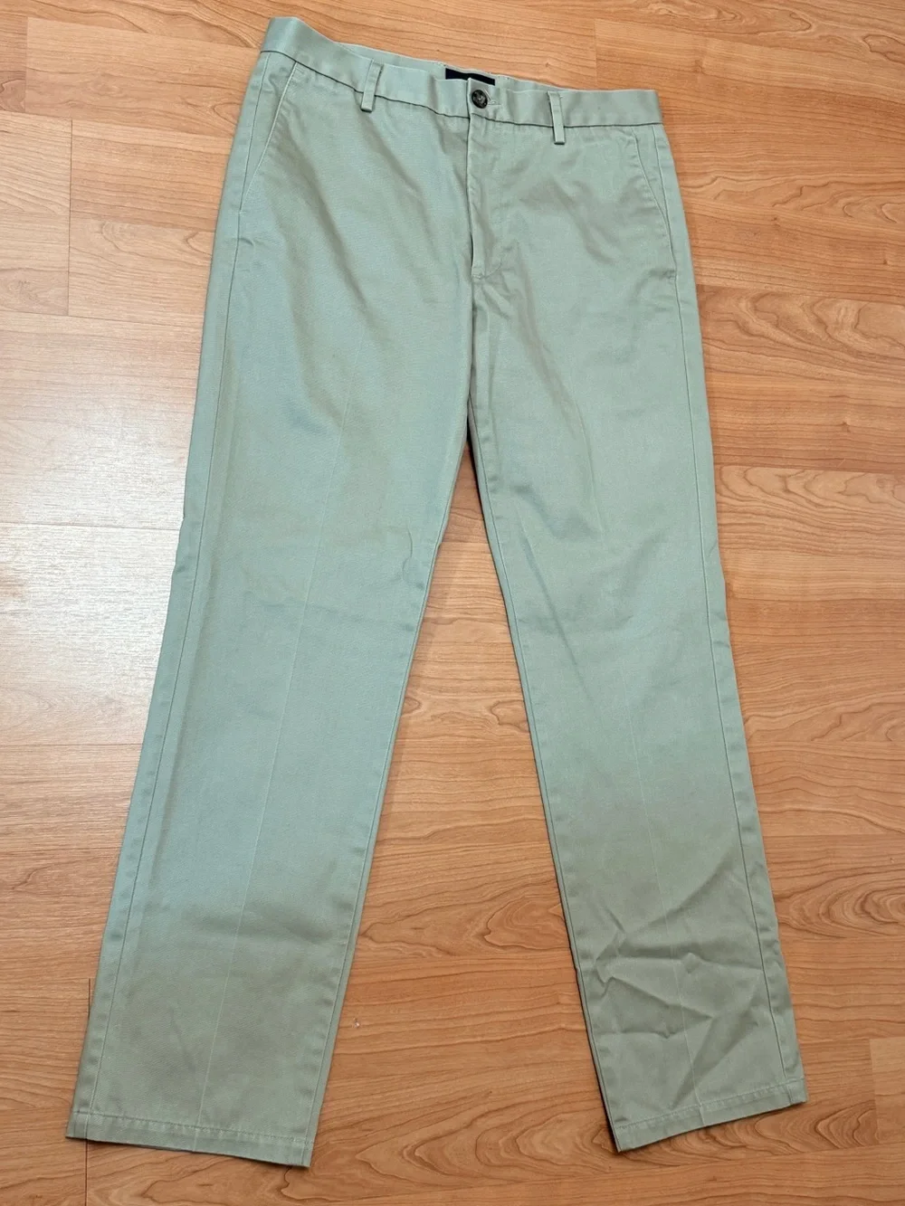 Dockers Men's Signature Lux Cotton Slim Fit Khakis Pants 32x32 Tan